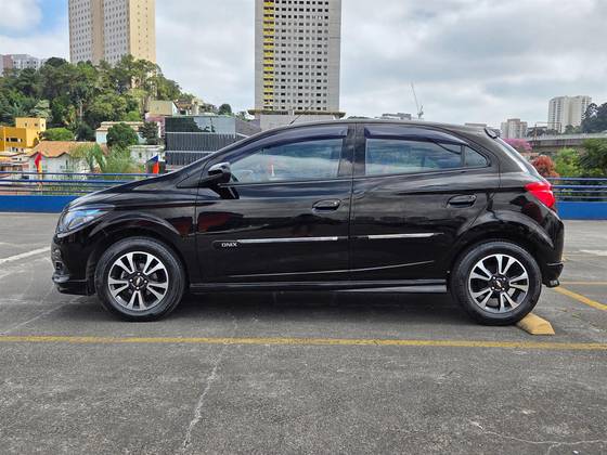 CHEVROLET ONIX 1.4 MPFI LTZ 8V FLEX 4P MANUAL